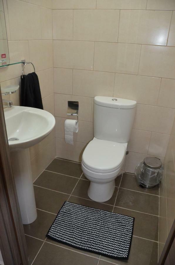 Pilgrim'S Rest Apartments Gzira Экстерьер фото