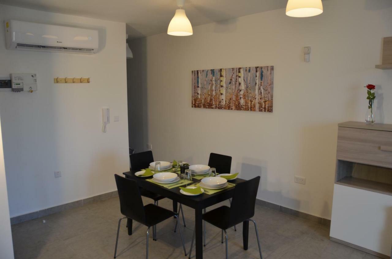 Pilgrim'S Rest Apartments Gzira Экстерьер фото